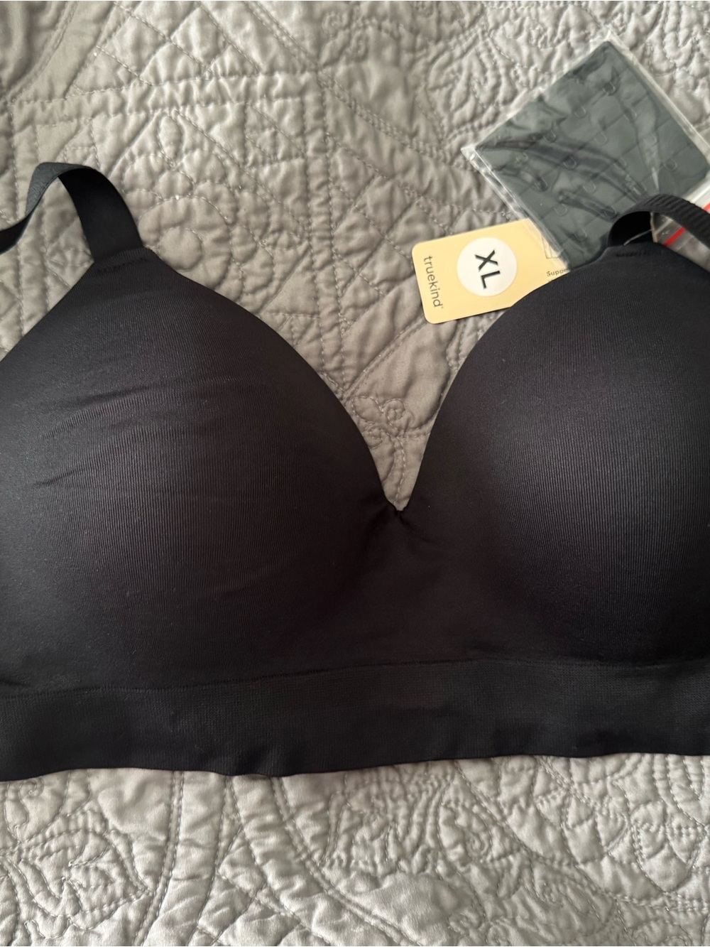 TrueKind Black Wireless Seamless Bra — XL